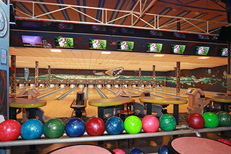Bowling Montpellier propose des pistes de bowling, des billards et une salle de Jeux. (® SAAM-fabrice Chort)