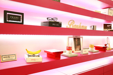 Eyes Optic Saint Clément de Rivière • opticien • lunettes de marque pas cher dans la galerie de Carrefour Trifontaine (® SAAM-fabrice Chort)