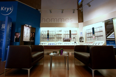 Opticien Pérols Krys au centre commercial Fenouillet propose un beau choix de montures (®SAAM-F.Chort)