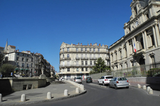 Association Foch Préfecture Montpellier est une association de commerçants en centre-ville, ici la Place de la Préfecture (® Association Foch Préfecture Montpellier)
