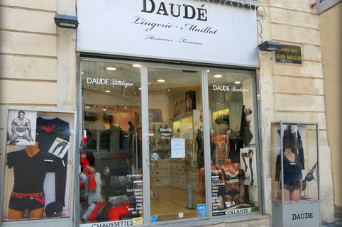 Lingerie Daudé Montpellier au coeur de la Grand Rue au centre-ville (® networld-Fabrice Chort)