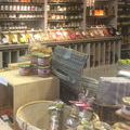 Le Panier d’Aimé Montpellier est une épicerie fine mettant en avant les produits du terroir de qualité de la région, à découvrir en centre-ville.(® networld-cecile-de-forton) Le Panier d’Aimé Montpellier est une épicerie fine mettant en avant les produits du terroir de qualité de la région, à découvrir en centre-ville.(® networld-cecile-de-forton)