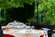 Restaurant gastronomique terrasse Montpellier Le Mazerand Lattes et ses magnifiques terrasses dans le Parc (® SAAM-fabrice Chort)